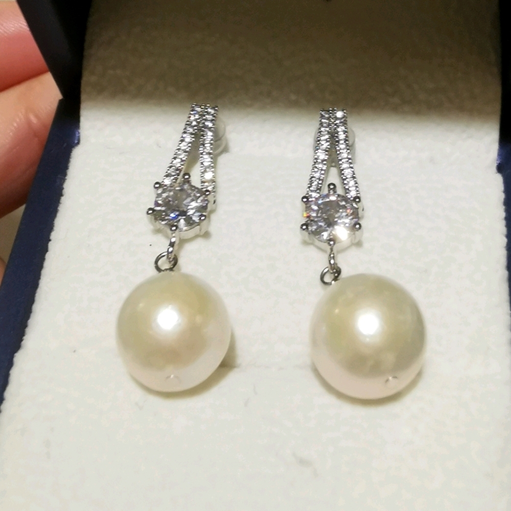 Nature freshwater pearls earring